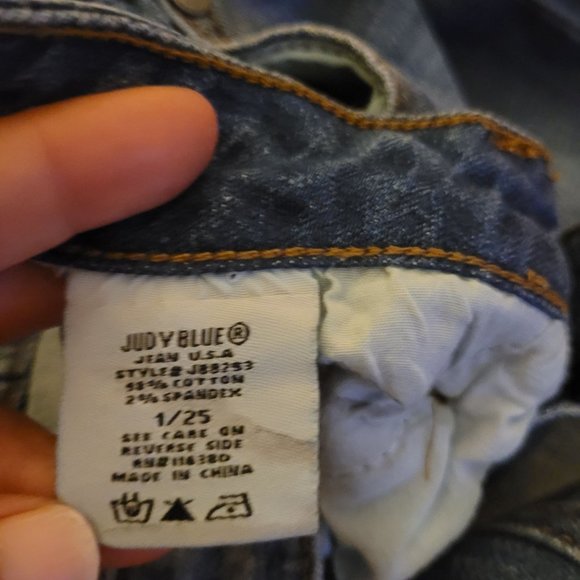 Judy Blue Cropped Denim Jeans Raw Hem Women's Size 25 Straight Leg Mid Rise - Picture 10 of 10